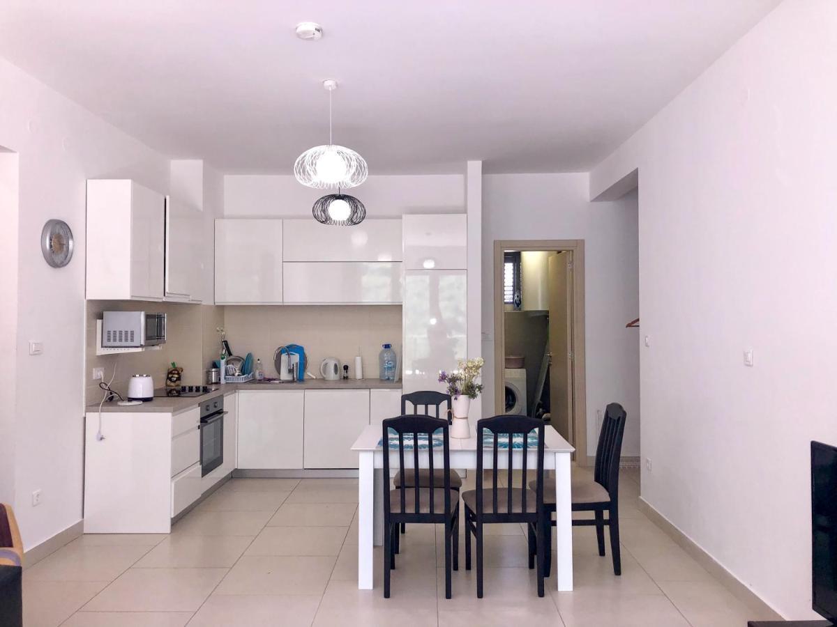 Lavender Bay Apartment D9 Долни Морин Екстериор снимка